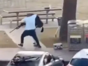 Sparatoria a a Sydney: 15 vittime, tra cui una 12enne, e 38 feriti