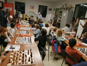 A Fellegara scacchi e dama per i più giovani: un corso gratuito per bambini e ragazzi dai 6 ai 15 anni